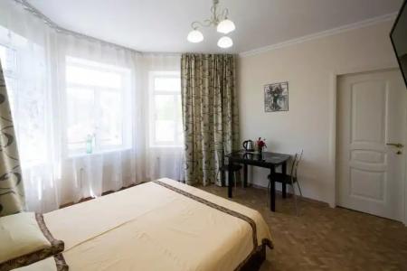 Семейный гостевой дом на Одесской - 5