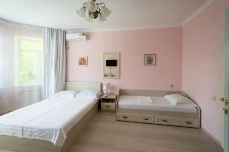 Семейный гостевой дом на Одесской - 11