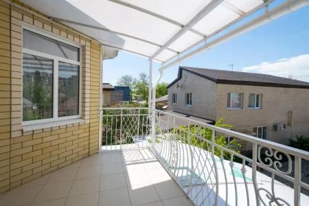 Семейный гостевой дом на Одесской - 9