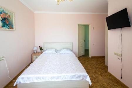 Семейный гостевой дом на Одесской - 13