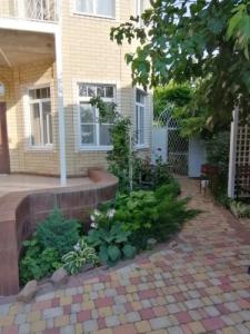 Семейный гостевой дом на Одесской - 23