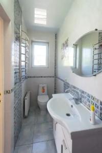 Семейный гостевой дом на Одесской - 10