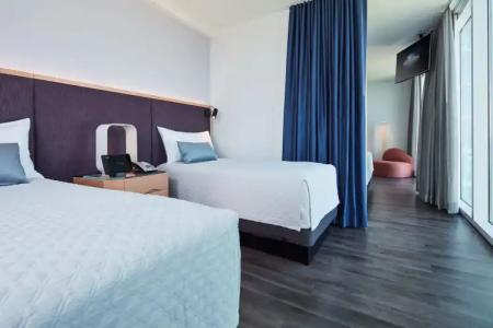 Universal's Aventura - 36