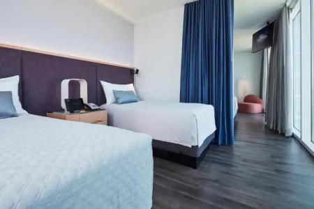 Universal's Aventura - 70