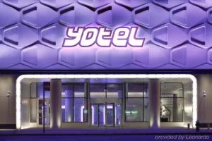 Отель «Yotel New York Times Square»