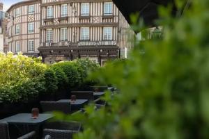Les Maisons De Léa - Hotel Restaurant & Spa**** de charme, Онфлер