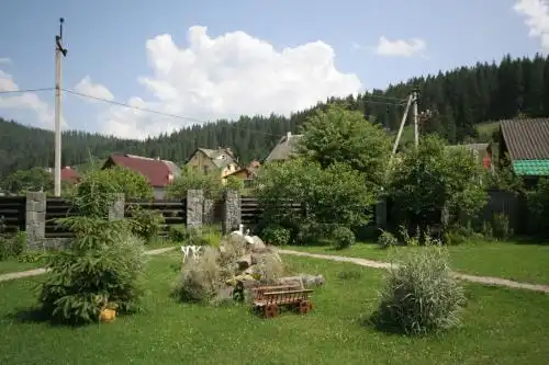 Zatyshna Domivka - 4