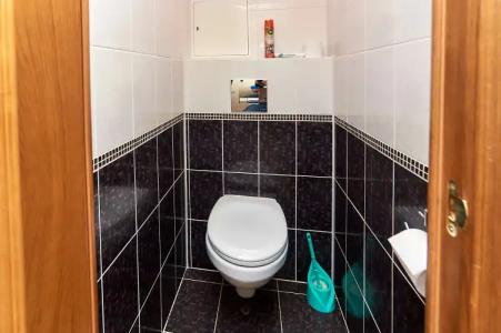 Двухкомнатная кв. на Ул. Нахимова - 23