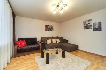 Двухкомнатная кв. на Ул. Нахимова - 43