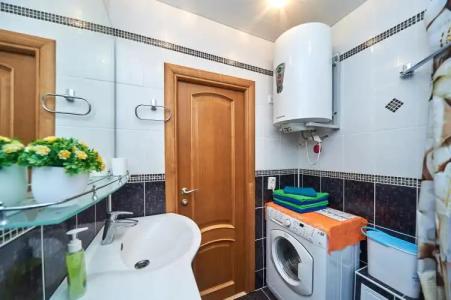 Двухкомнатная кв. на Ул. Нахимова - 47