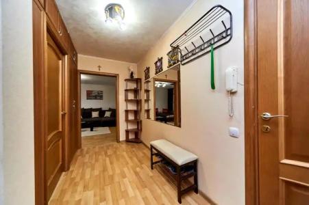 Двухкомнатная кв. на Ул. Нахимова - 52