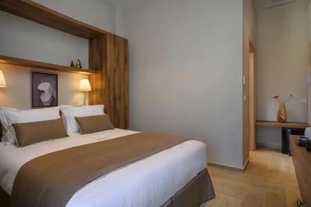 Minaret Suites and - 52