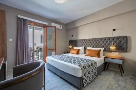 Minaret Suites and - 111