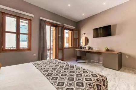 Minaret Suites and - 109