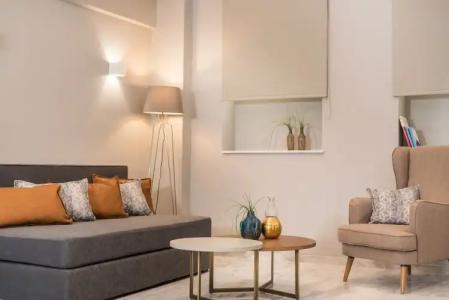 Minaret Suites and - 11