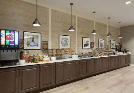 SpringHill Suites by Marriott - 8