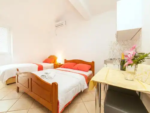 Guest House Bonaca - 37
