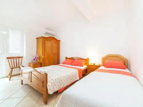 Guest House Bonaca - 13