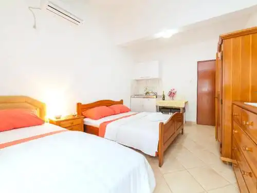 Guest House Bonaca - 36