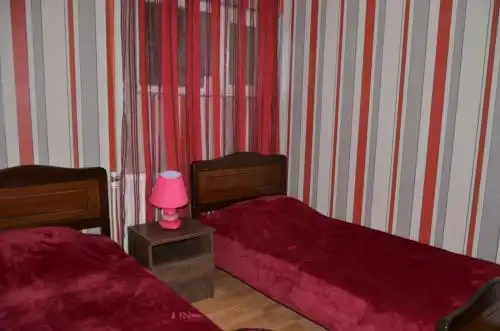 Nano Guest House - 9