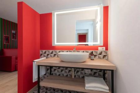 Holiday Iv Gardan - 74