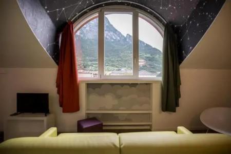 Holiday Iv Gardan - 65