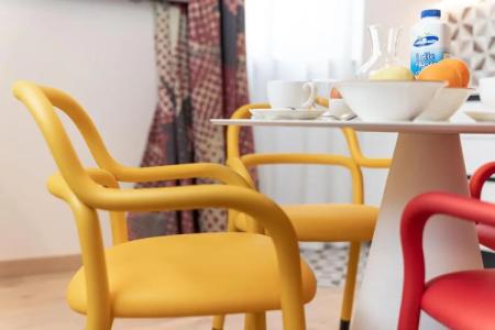 Holiday Iv Gardan - 70