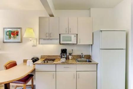 Studio 6-Kissimmee, FL - Orlando - 61