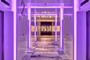 Отель «Yotel Singapore Orchard Road (Sg Clean, Staycation Approved)», Сингапур