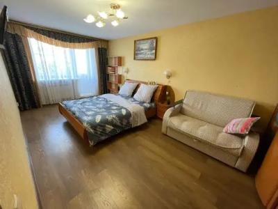 на Грибоедова 9 - 1