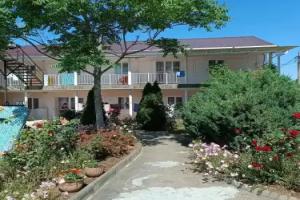 Гостевой дом «Лето»