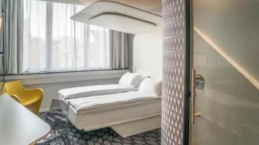 Magic Korskirken - 37