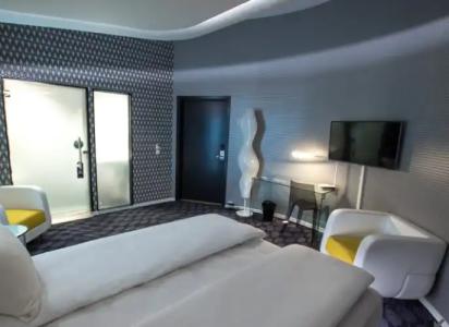 Magic Korskirken - 25