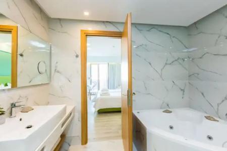 Menta City Boutique - 132