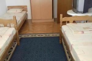 Guesthouse «Luka», Бар