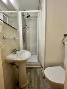 Alla Fontanella - 33