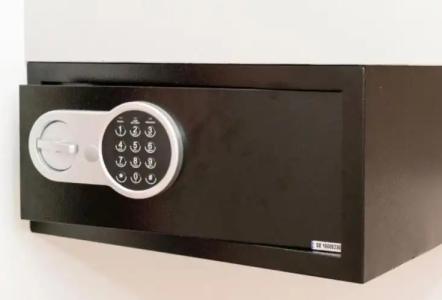 Diamond Luxury Suites - 29