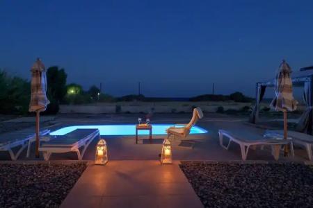 Gennadi Serenity House- beachfront villa with pool - 15