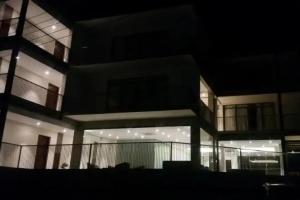 Oak Ray Heritage Hotel, Канди