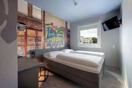 Felix Darmstadt - 46