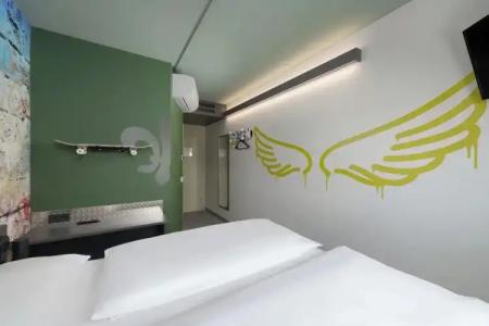 Felix Darmstadt - 67