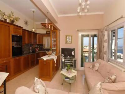 Akadia Syros - 50