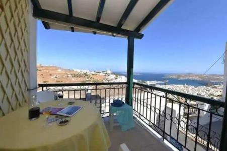 Akadia Syros - 13