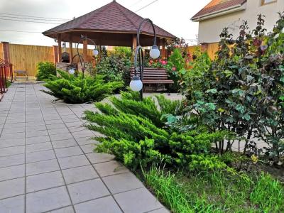 Уютный дворик - 24