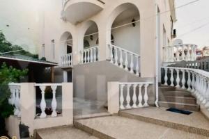 Уютный дворик