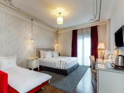 Amira Istanbul - 35