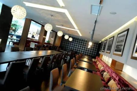 The George, Urban Boutique - 38