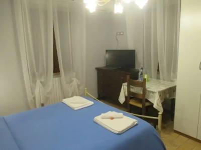 b&b All’Ombra Di San Damiano - 5