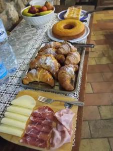 b&b All’Ombra Di San Damiano - 11