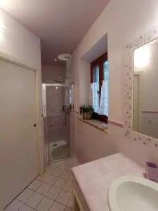 b&b All’Ombra Di San Damiano - 74